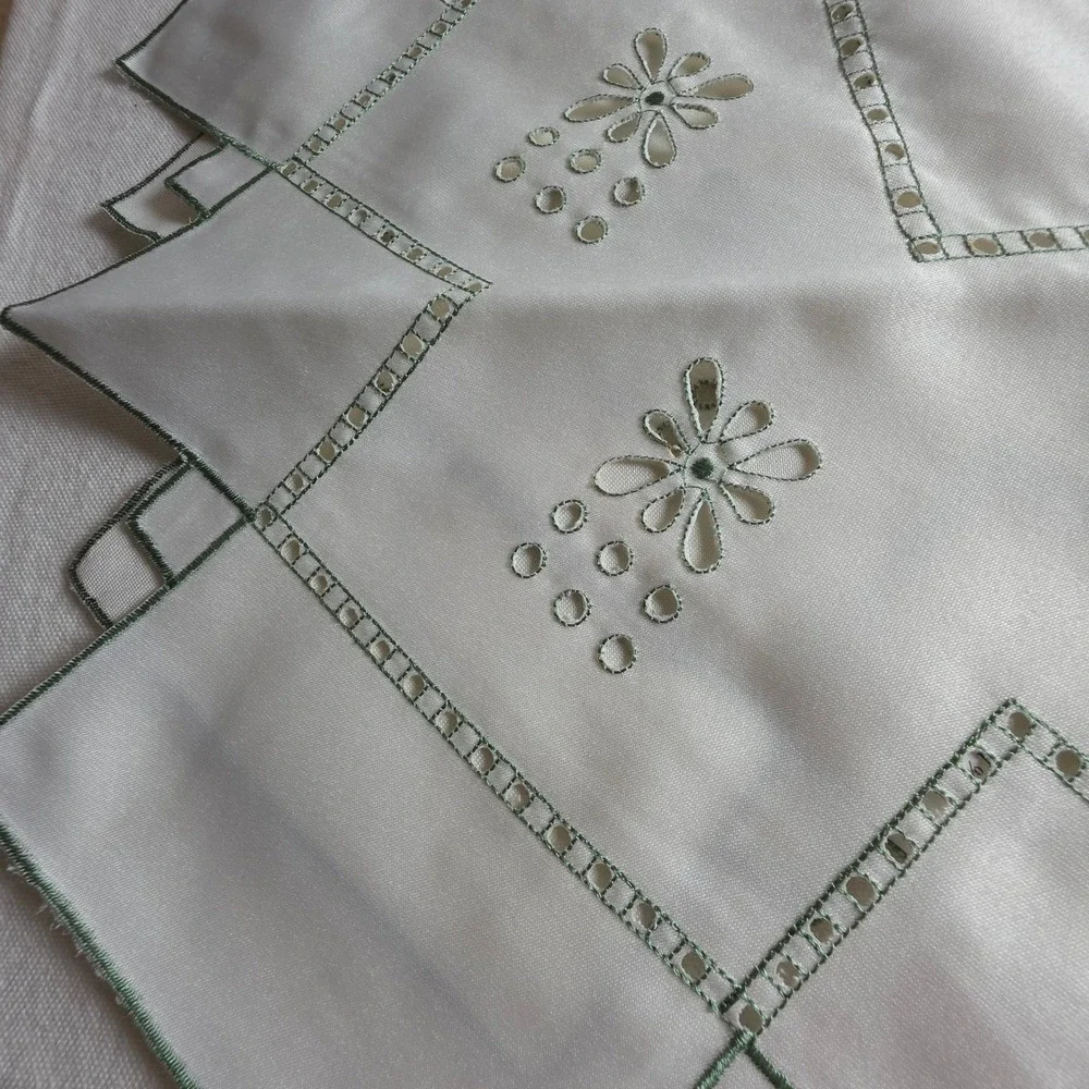 N/A elegant white